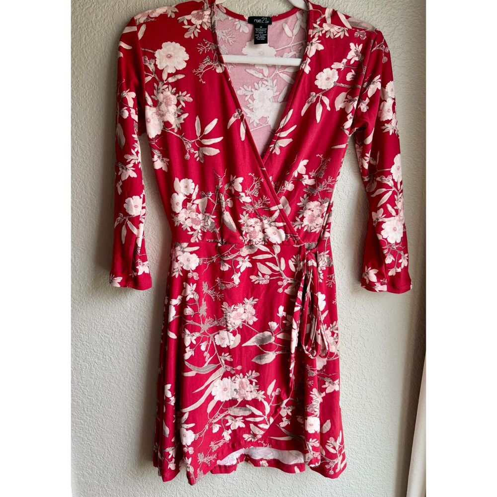 Rue21 Red Floral Faux Wrap Dress Medium Long Sleeve Tie Waist Soft Stretch